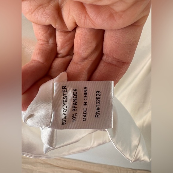 Bella Off Shoulder Dress in White MORE TO COME - Picture 9 of 11